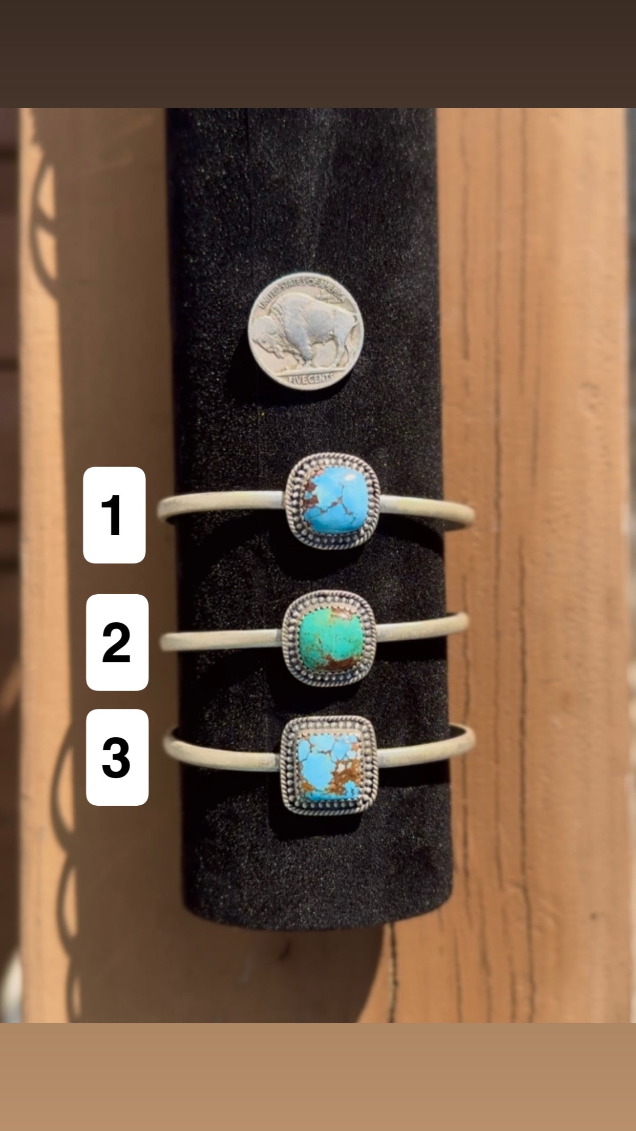 Single stone cuff