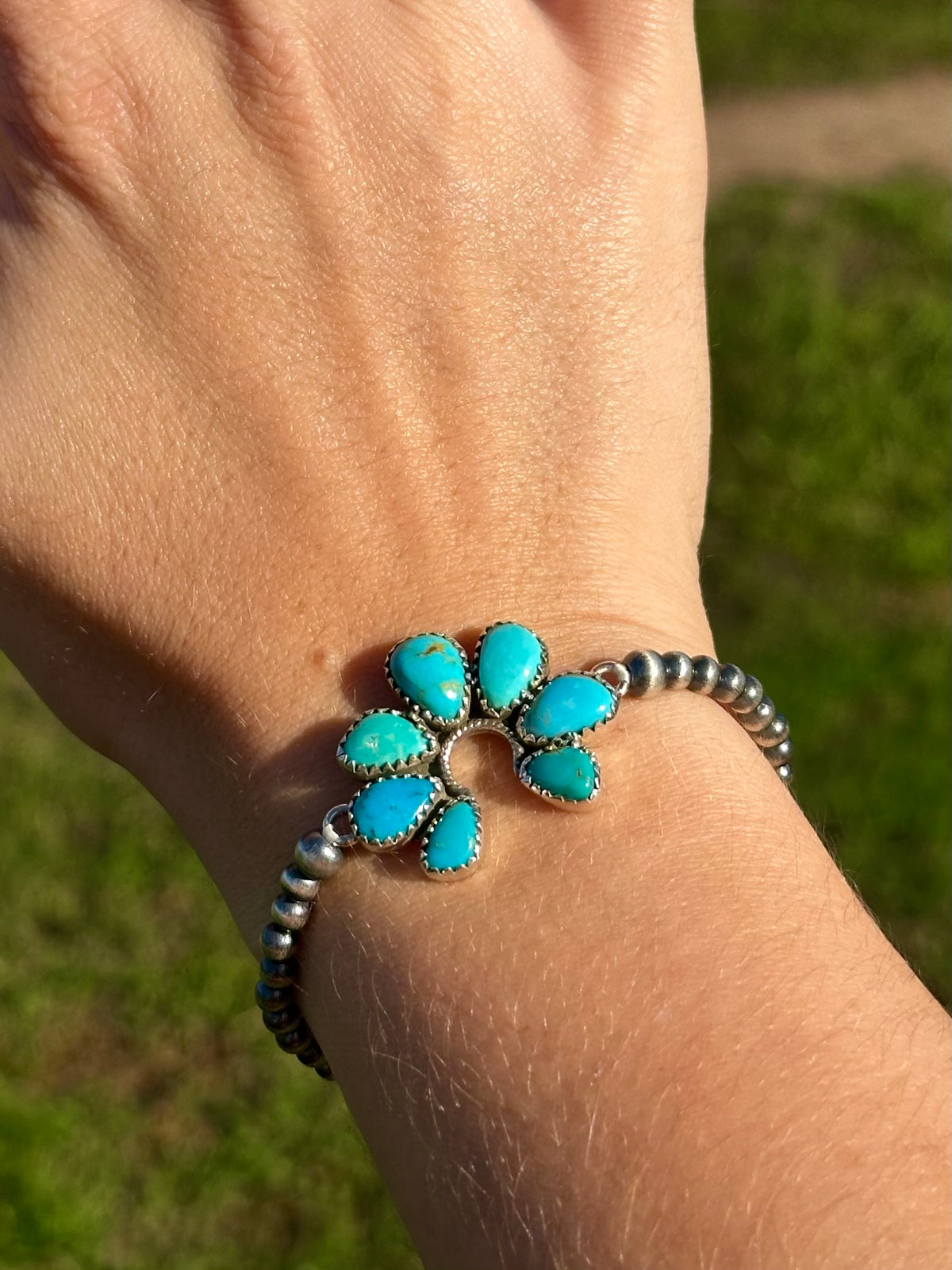 Campitos turquoise naja stretch bracelet