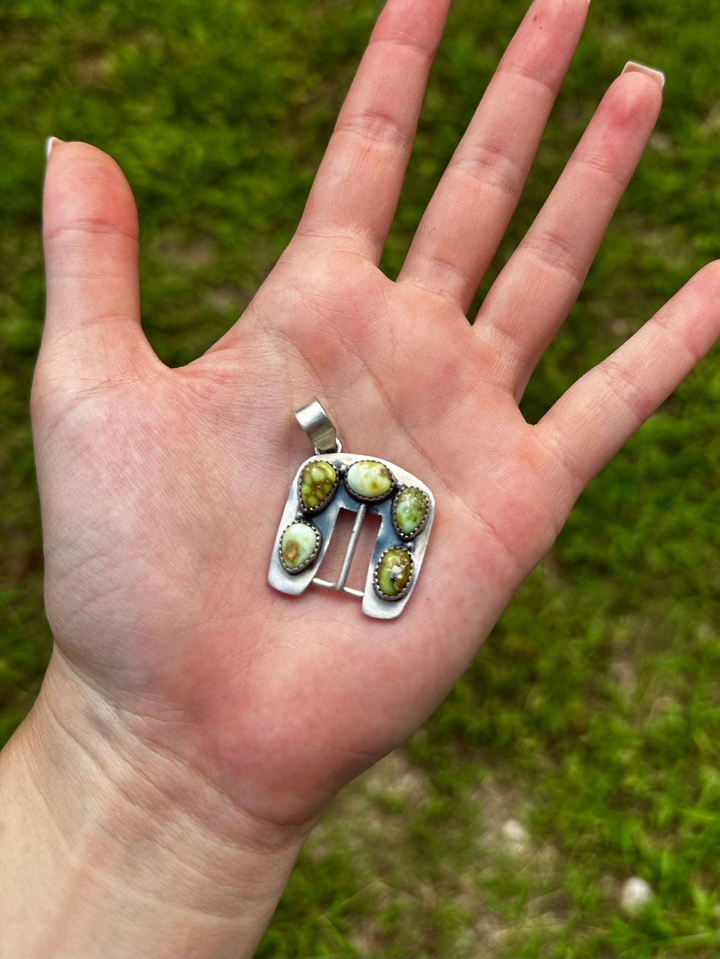 Palomino buckle pendant