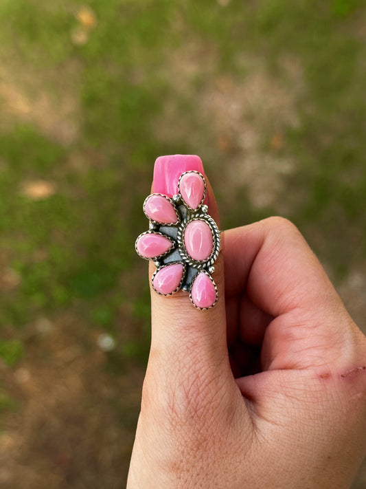 Adjustable pink conch half cluster ring