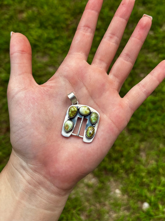 Palomino buckle pendant