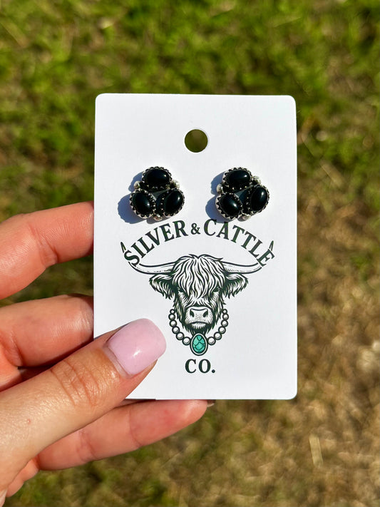 Black onyx stud earrings