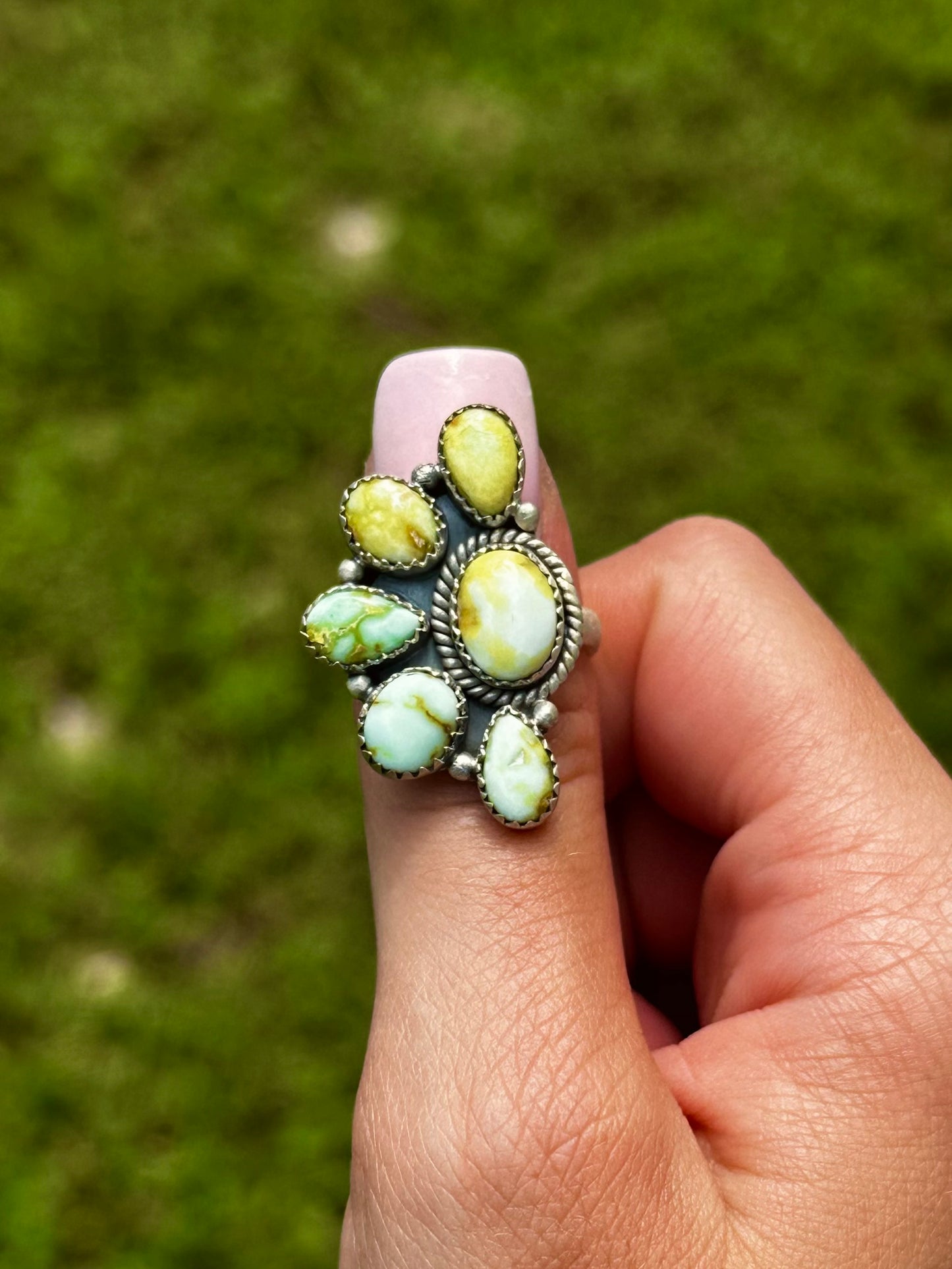 Adjustable palomino half cluster ring