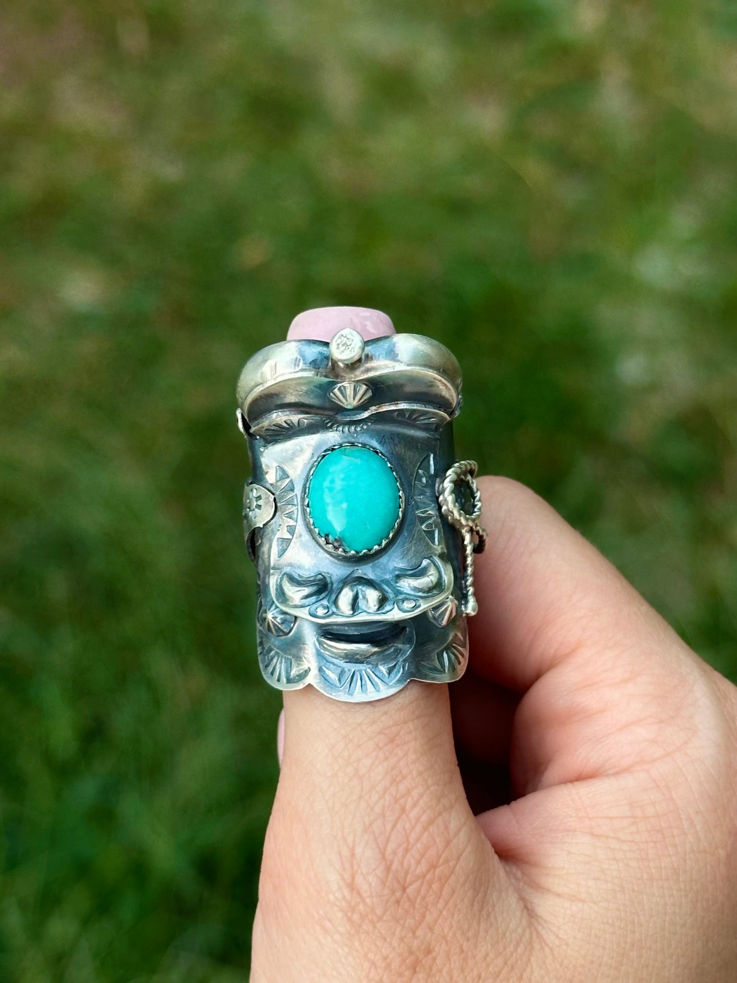 Adjustable Tim Yazzie Kingman Saddle ring