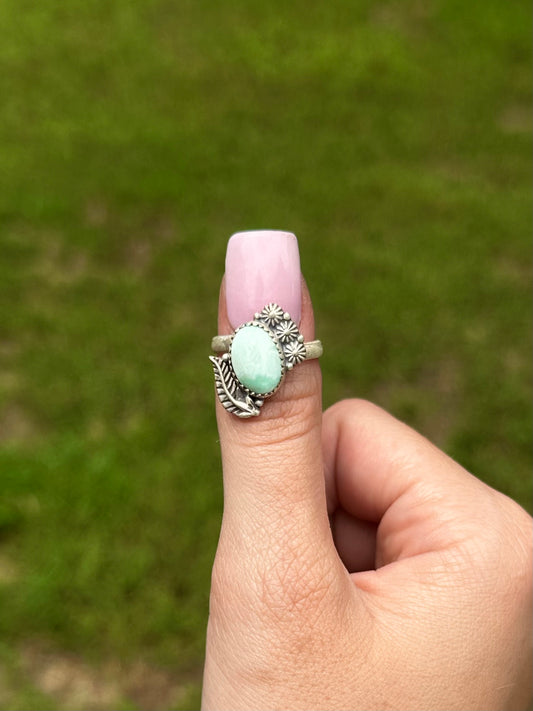 Adjustable Paloma feather ring
