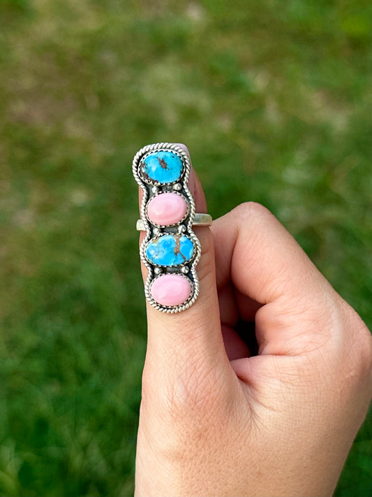 Adjustable Golden hills & pink conch ring