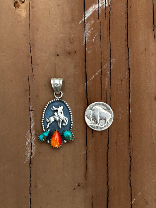 Bronc pendant