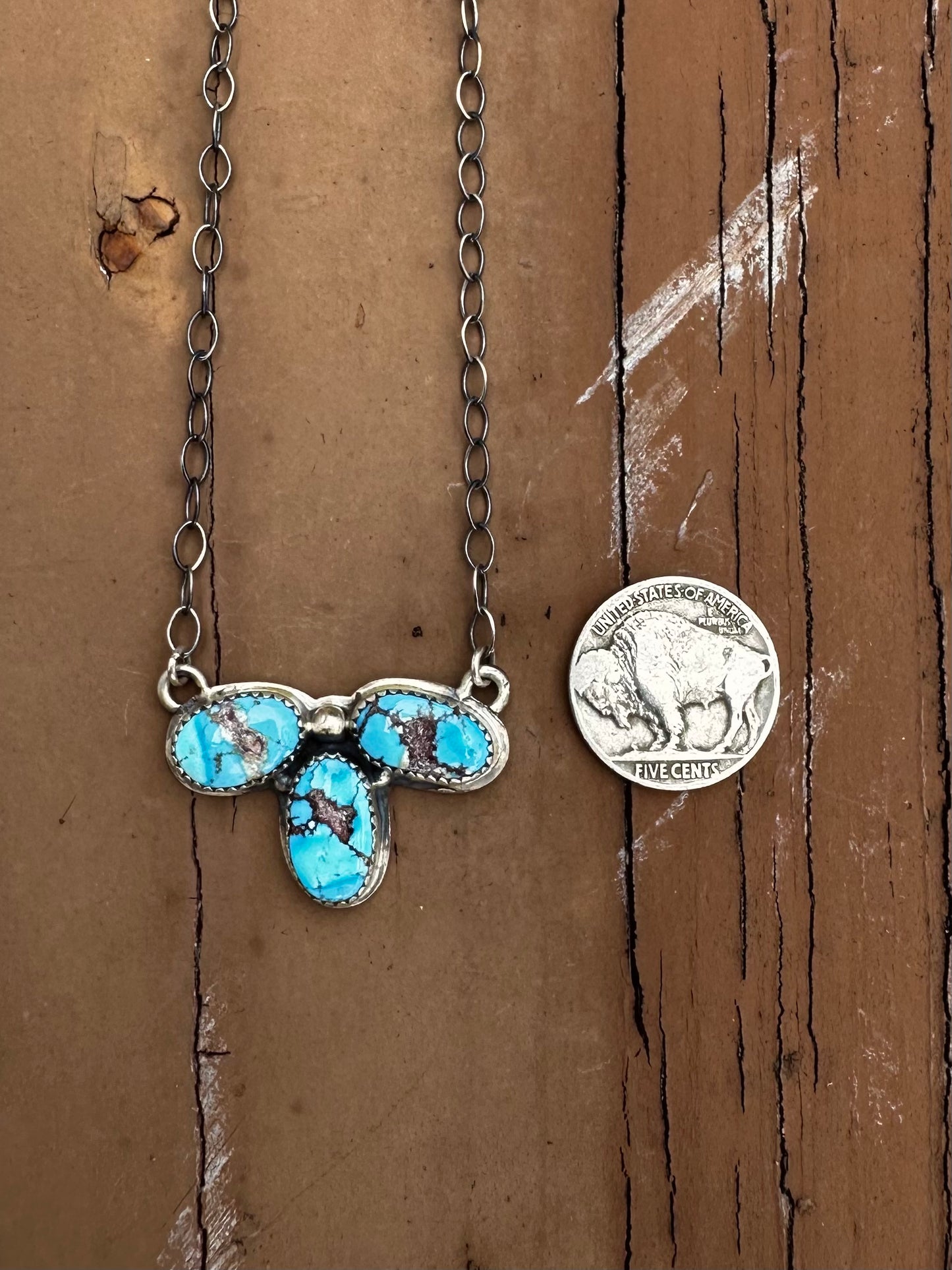 Golden hills 3 stone necklace