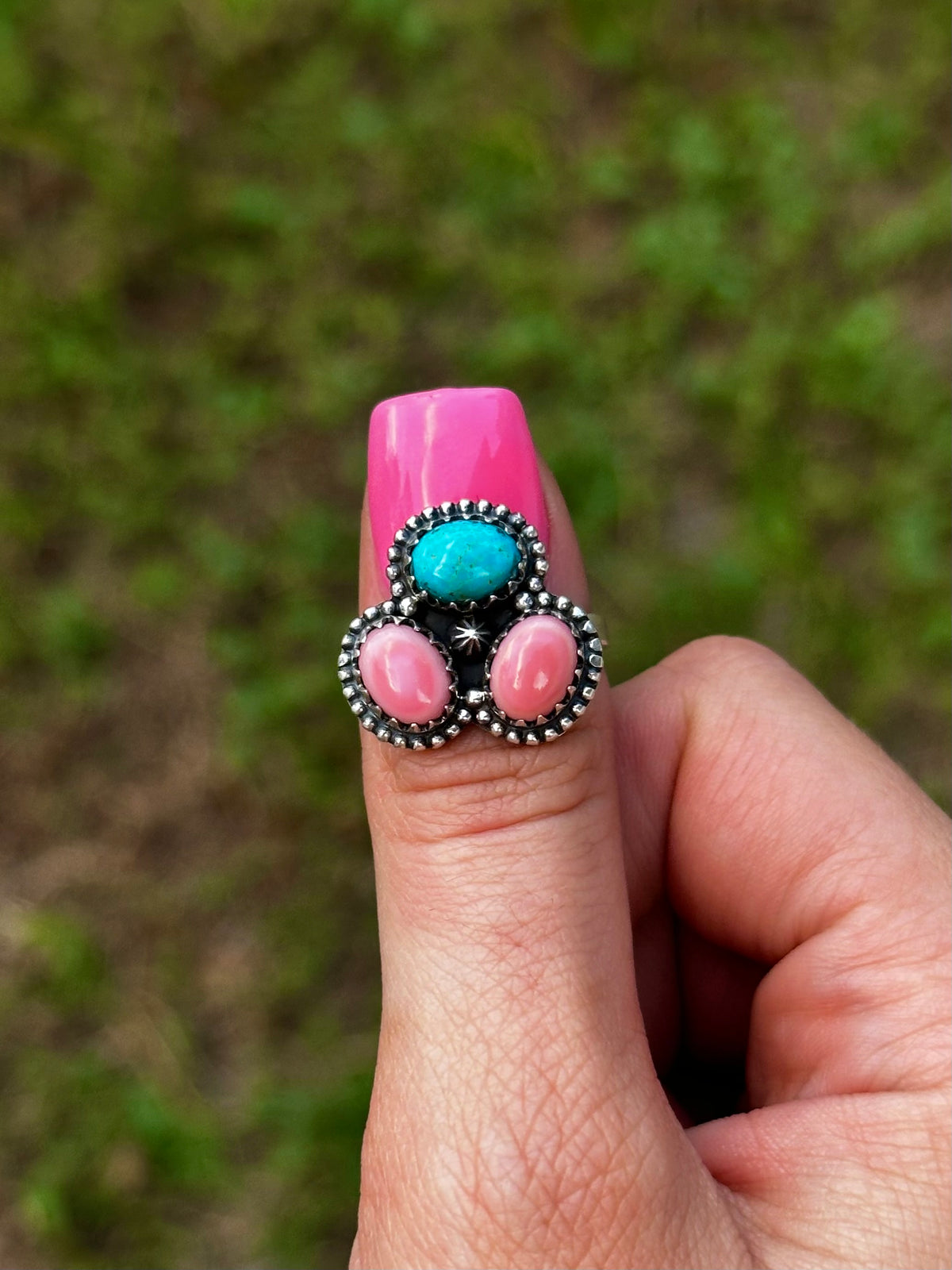 Adjustable pink conch & turquoise ring
