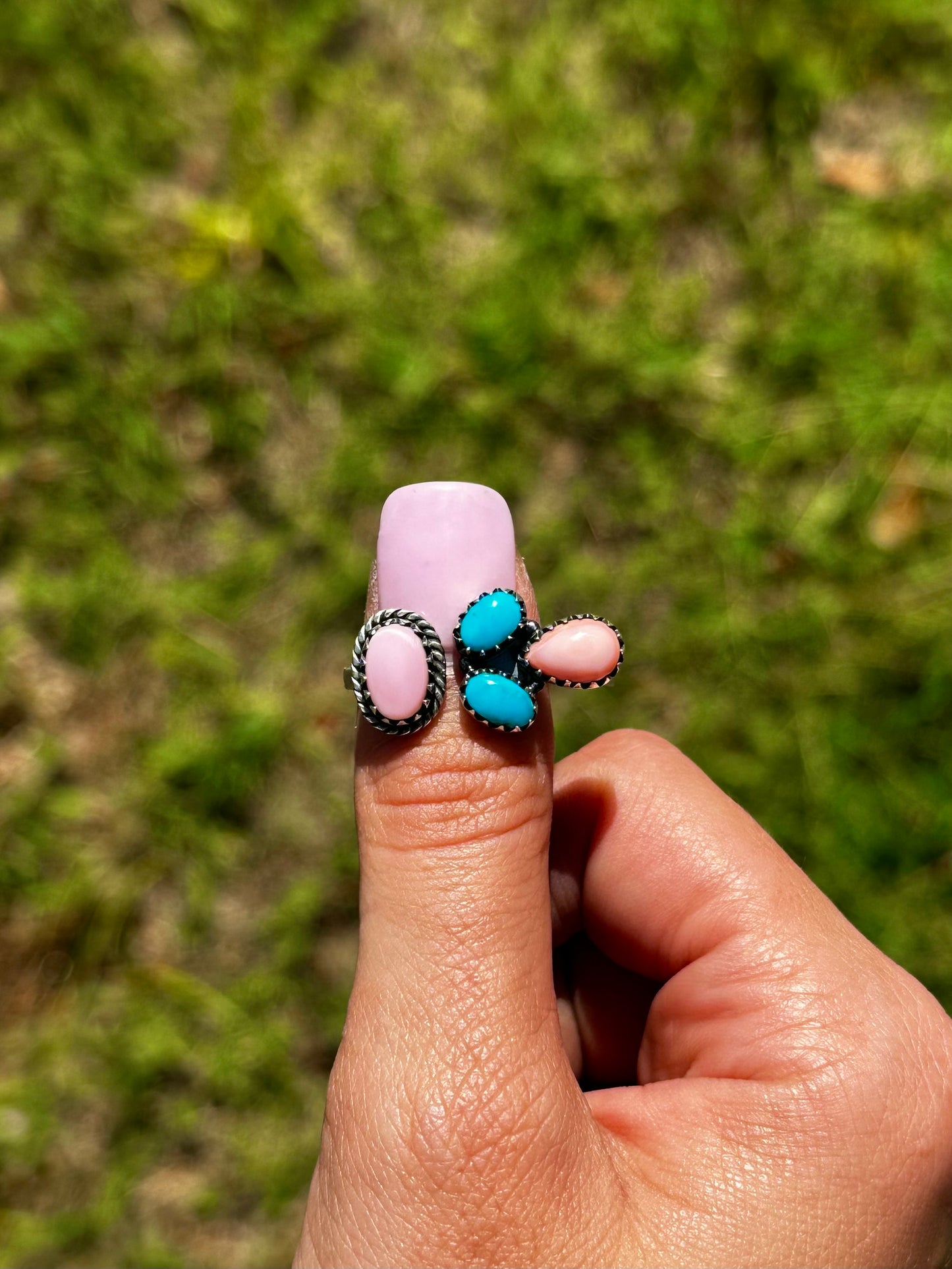 Adjustable Pink conch & turquoise floater ring | size 9+