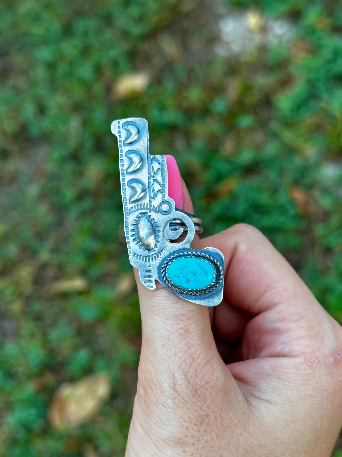 Adjustable pistol ring by Navajo artist Tim Yazzie