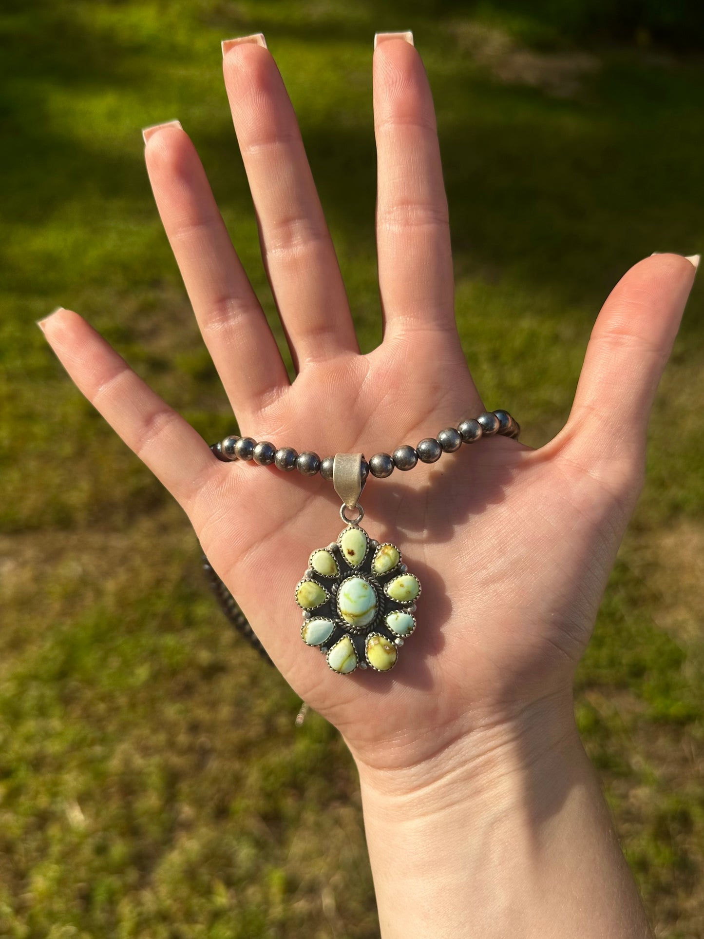 Palomino pendant