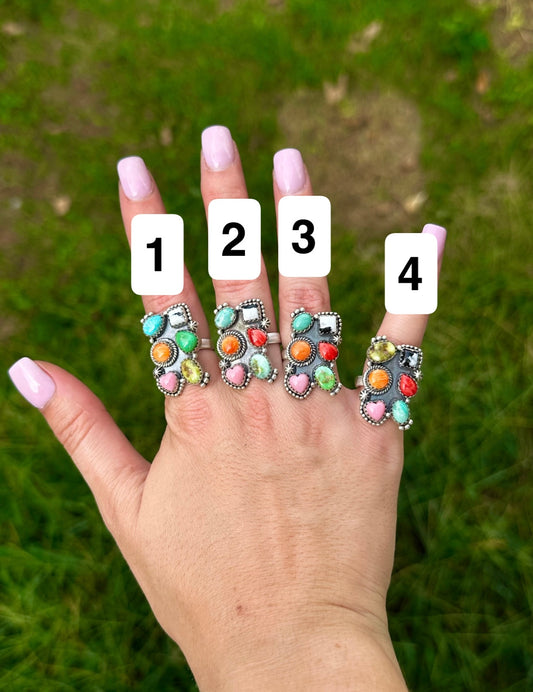 Adjustable multi stone ring