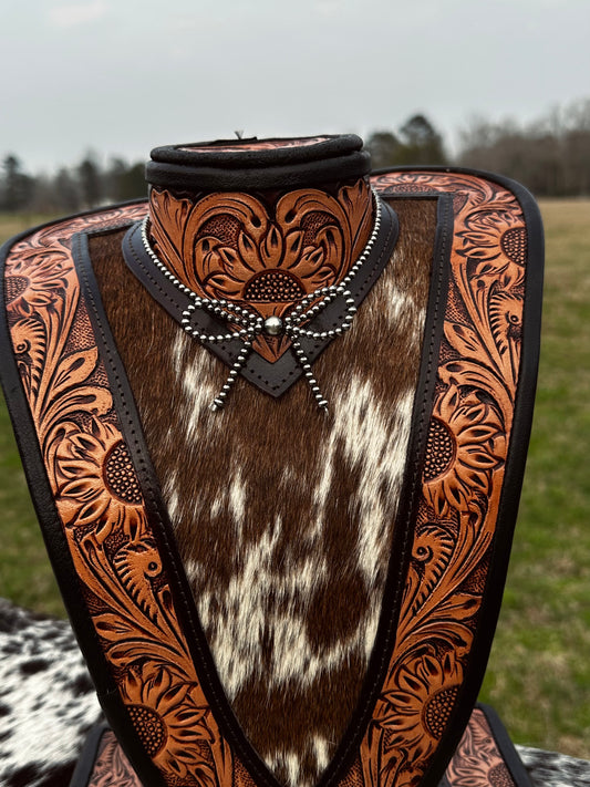 The Lainey Bow necklace