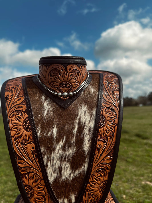 Graduated center necklace