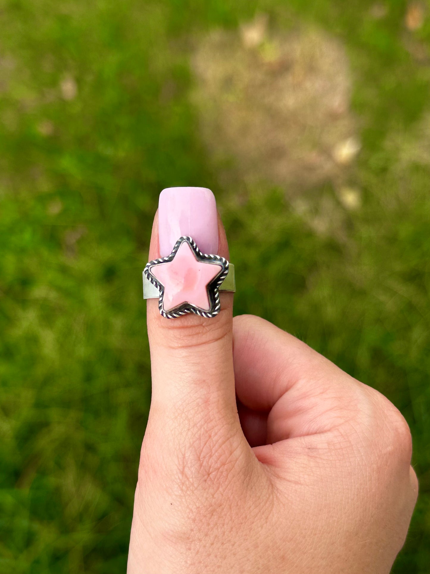 Adjustable Pink conch Star ring by Navajo artist Arther Bruggeman