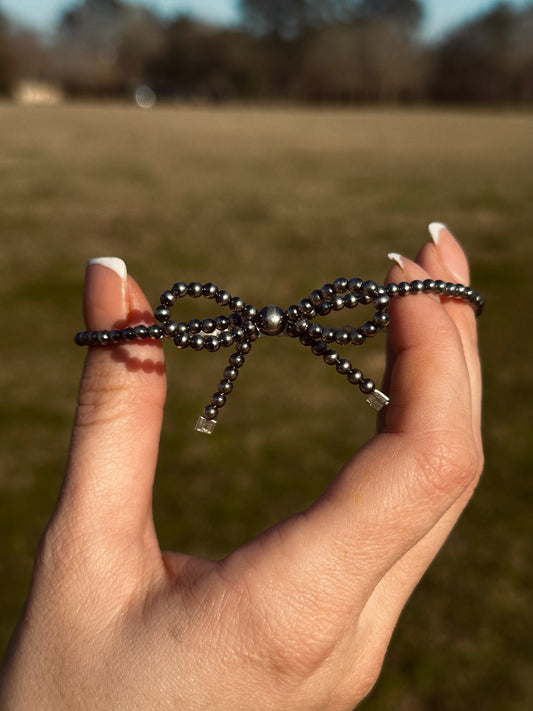 Bow bracelet