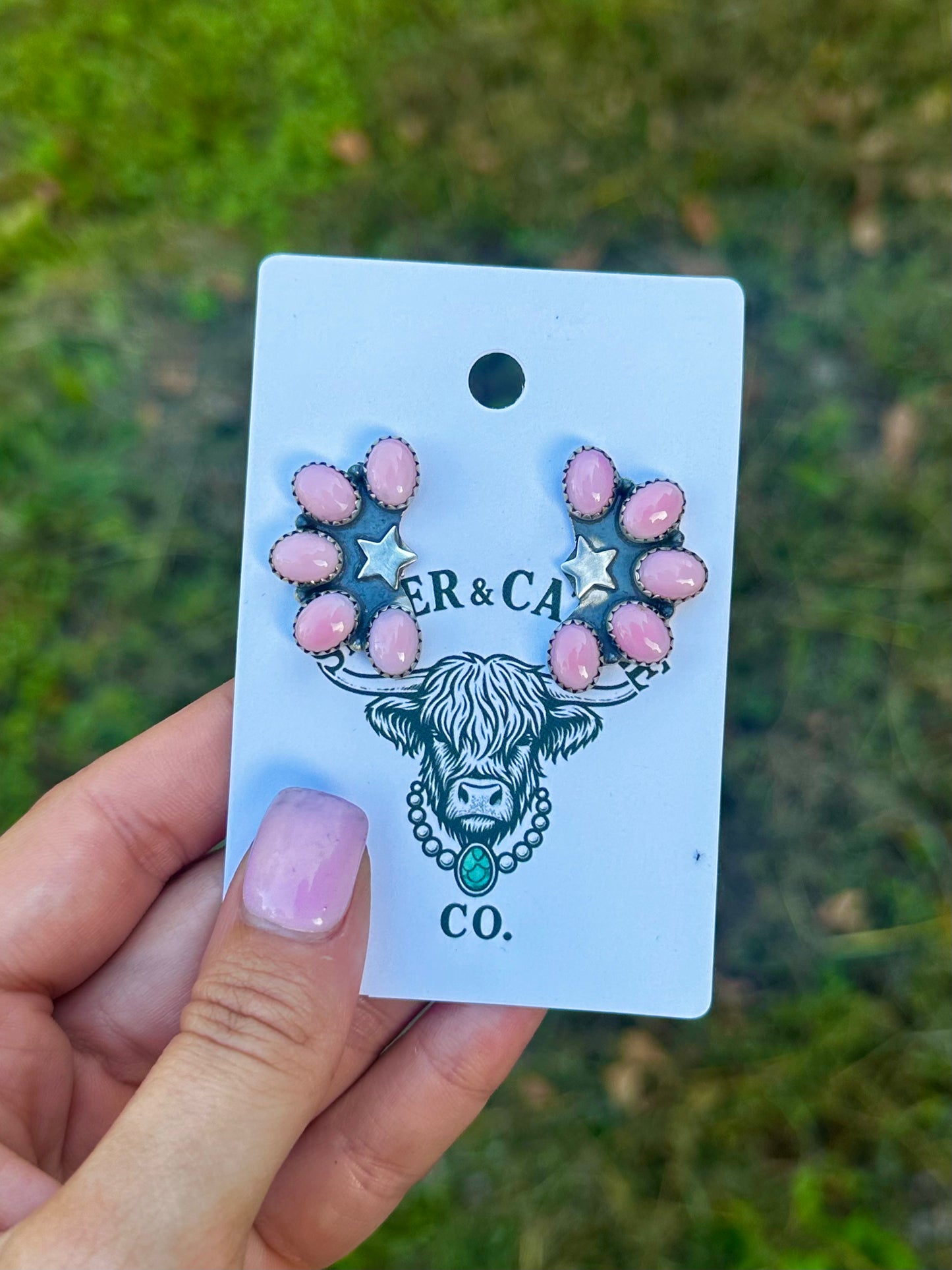 Pink conch half cluster star earrings
